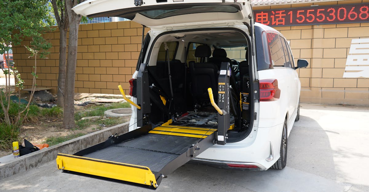 assurance fauteuil roulant électrique : protégez votre mobilité avec des garanties adaptées pour votre fauteuil roulant électrique, offrant sérénité et couverture optimale.