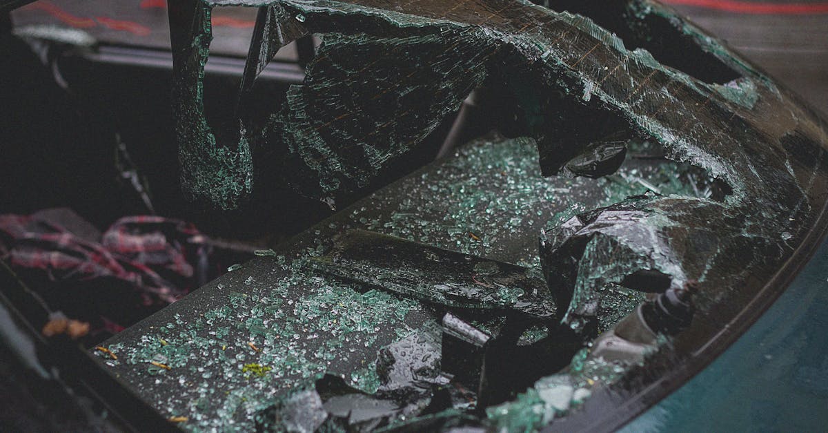 assurance responsabilité civile automobile : protégez-vous en cas de dommages causés à autrui lors d’un accident de voiture.